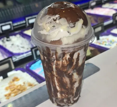 Cookies N Cream Sundae 